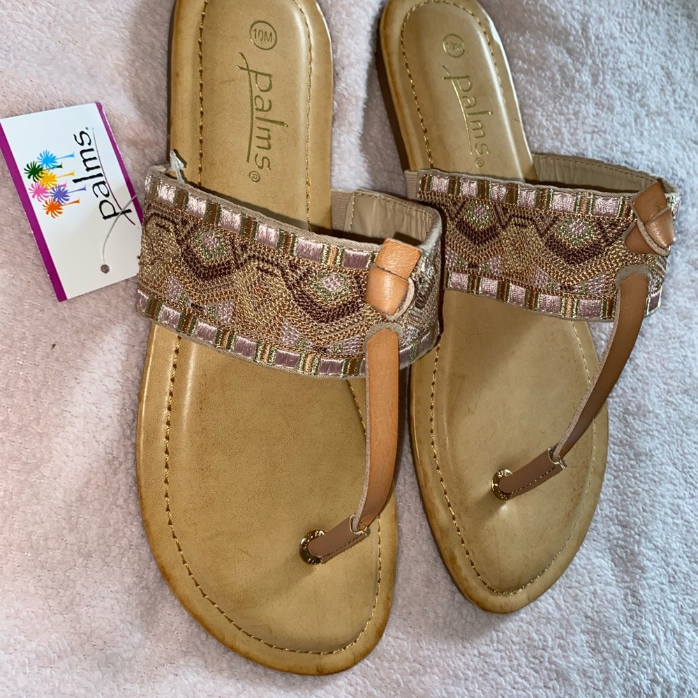 Sandals - Picture 2 of 3